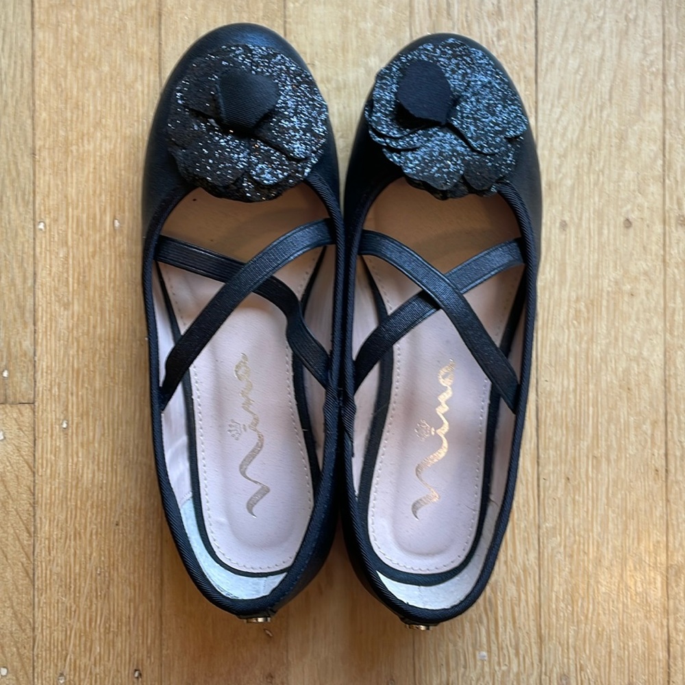Nina dress shoes